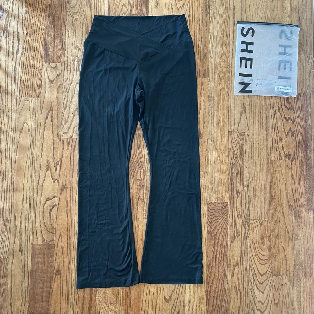 🔥 Sale 5 for $20 🔥 - Brand new!  Black leggings/pants